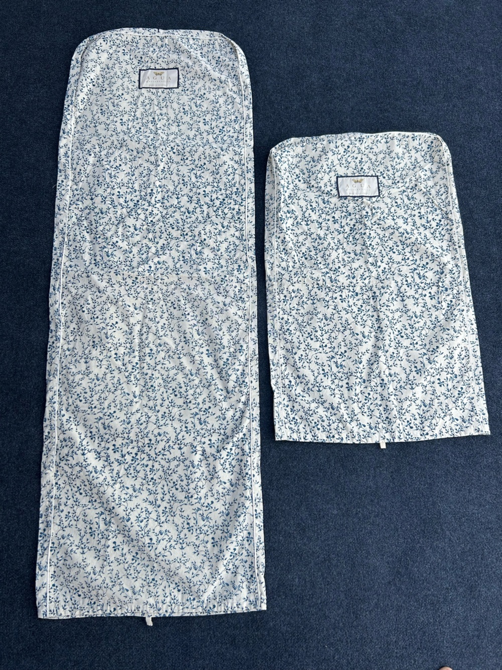 Set of 2 Agua by Agua Bendia Garment Bags Covers Botanical Print